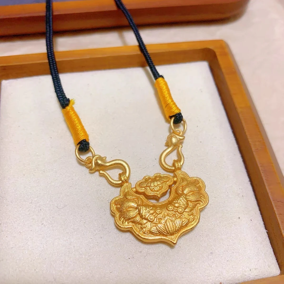 铜合金布艺吊坠 双鱼锦鲤平安锁项链女新款设计高级感可一套