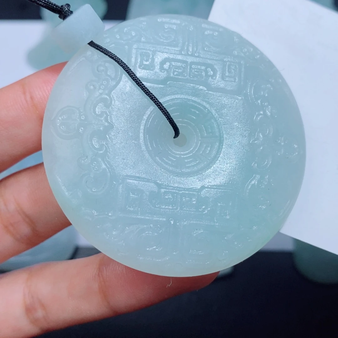 定制翡翠未镶嵌毛货翡翠挂件