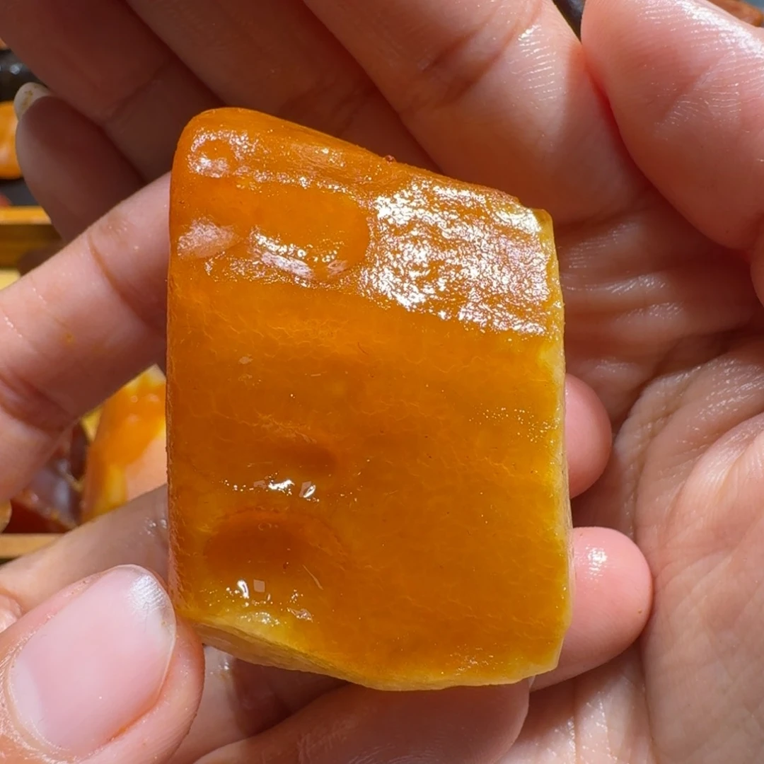 定制琥珀未镶嵌定制
