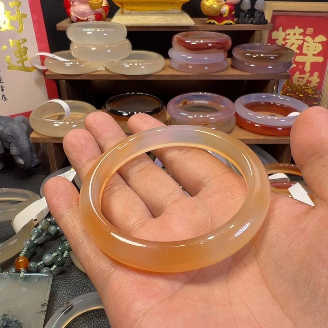 公***️玛瑙/玉髓手镯未镶嵌