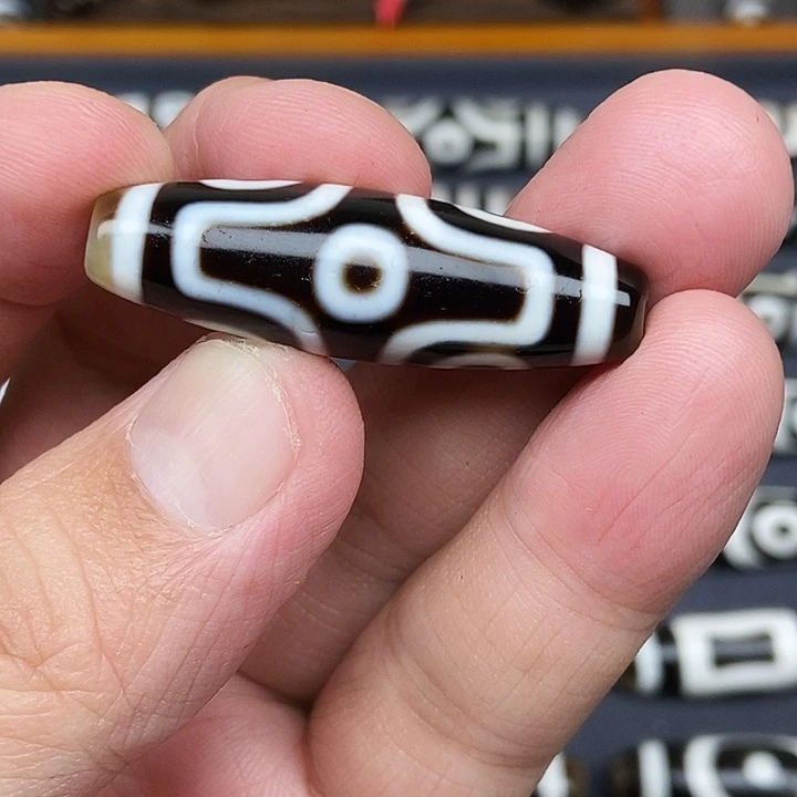 杰***哥玛瑙/玉髓未镶嵌颈饰