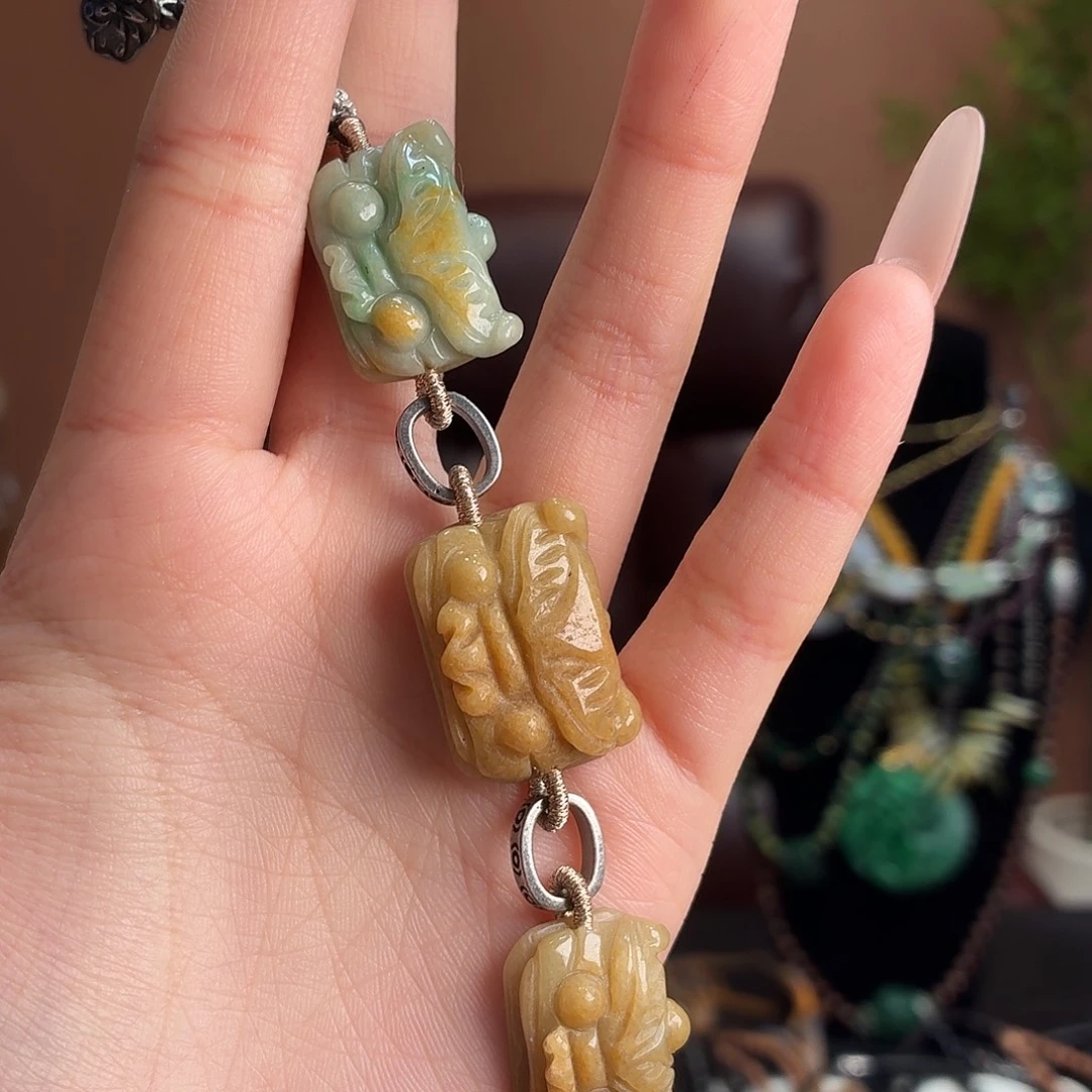 翡翠未镶嵌耳饰手串