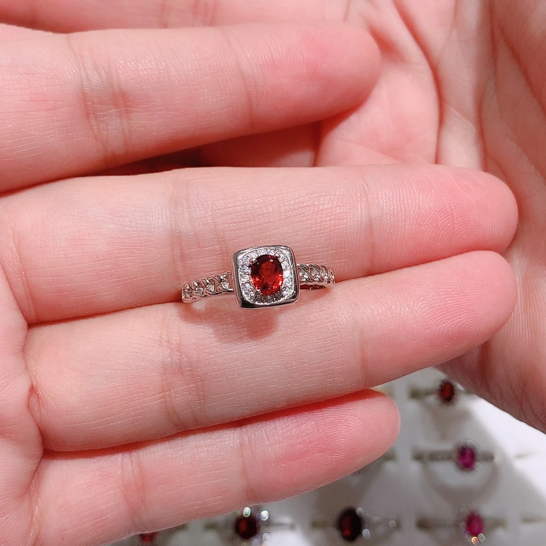 戒指银S925镶嵌石榴石