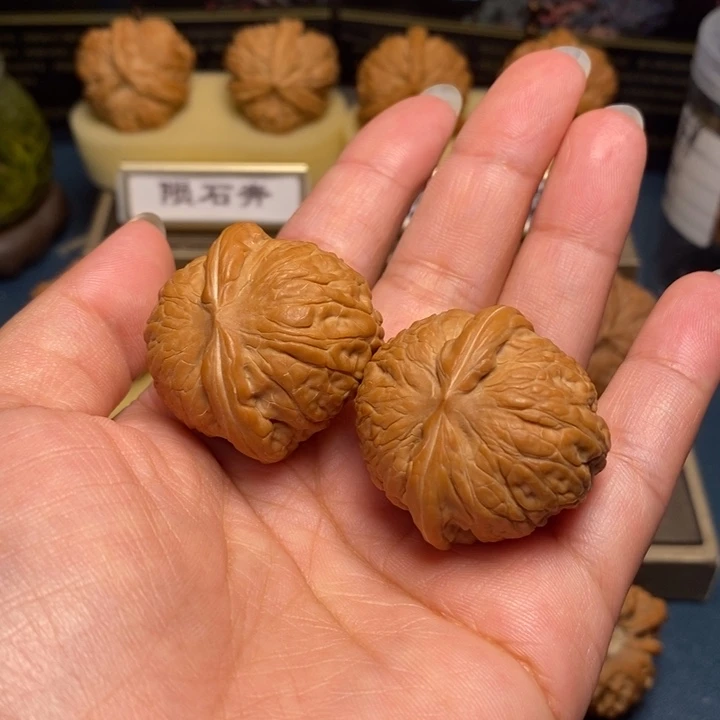 【闪购商品】把件文玩核桃夜明珠