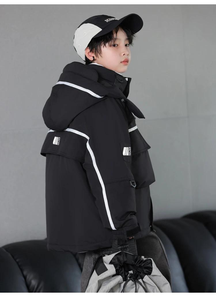 儿童羽绒服2024新款洋气中大童短款男孩女宝三防加厚工装外套潮爆