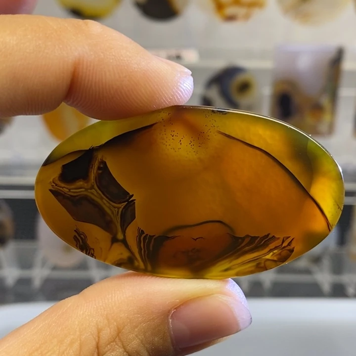 玛瑙/玉髓颈饰未镶嵌
