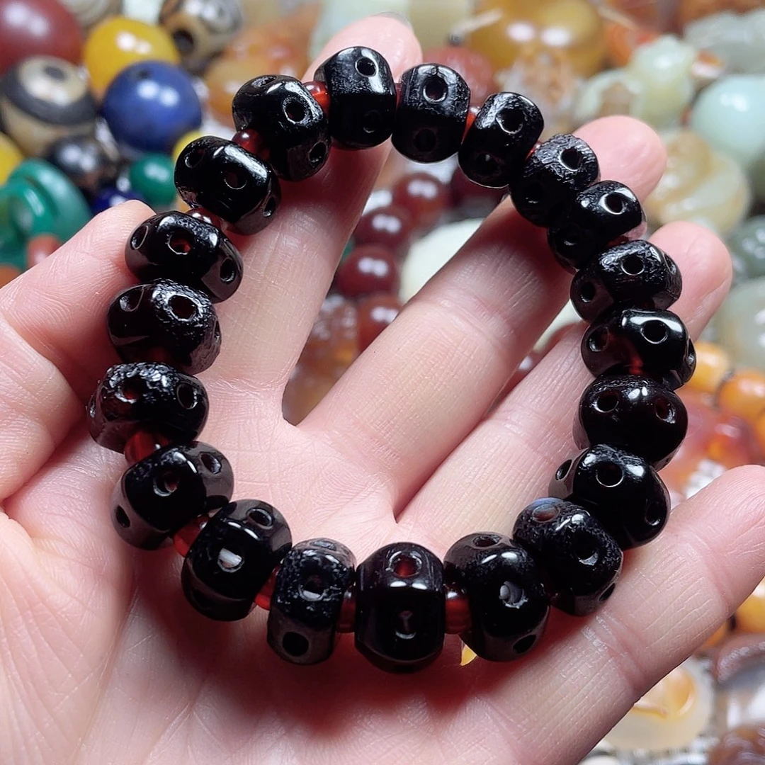 玛瑙/玉髓挂件未镶嵌尚**水