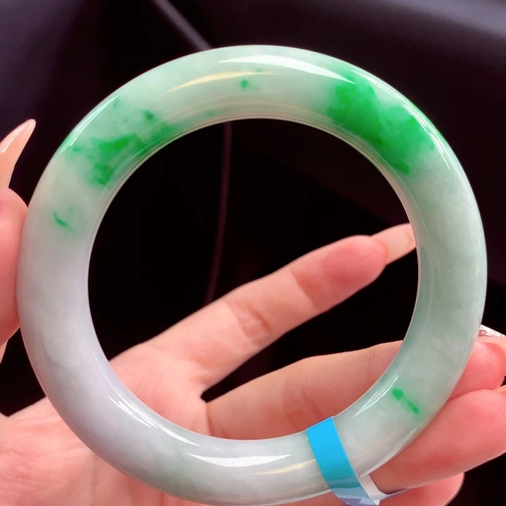 未镶嵌手镯翡翠翡翠