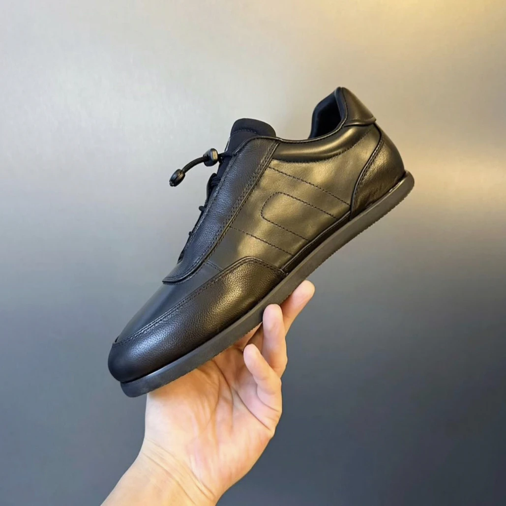 透气圆头平跟运动休闲鞋休闲皮鞋舒适英伦欧若假日风