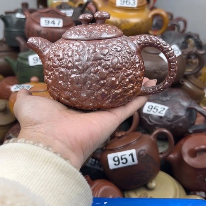 紫砂茶壶底部有砂