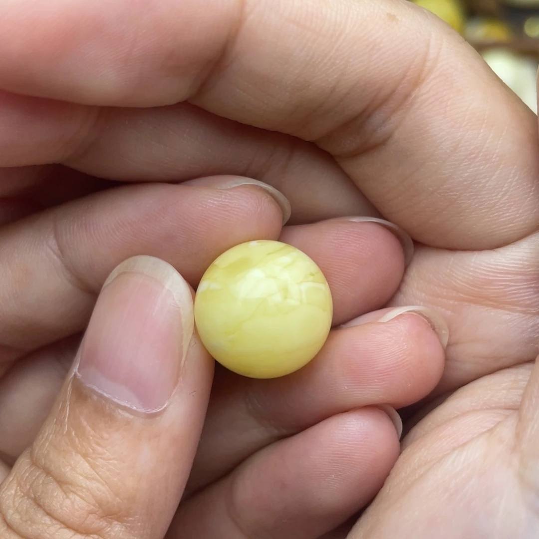 琥珀未镶嵌裸石浓蜡虎皮妖花14.1mm