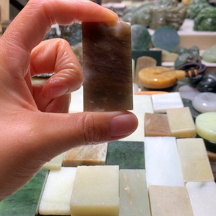 和田玉未镶嵌珠宝半成品