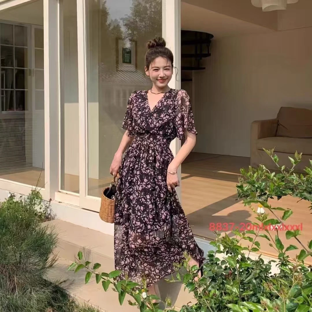 夏装温柔风少淑版时尚收腰碎花女人味十足连衣裙8002款