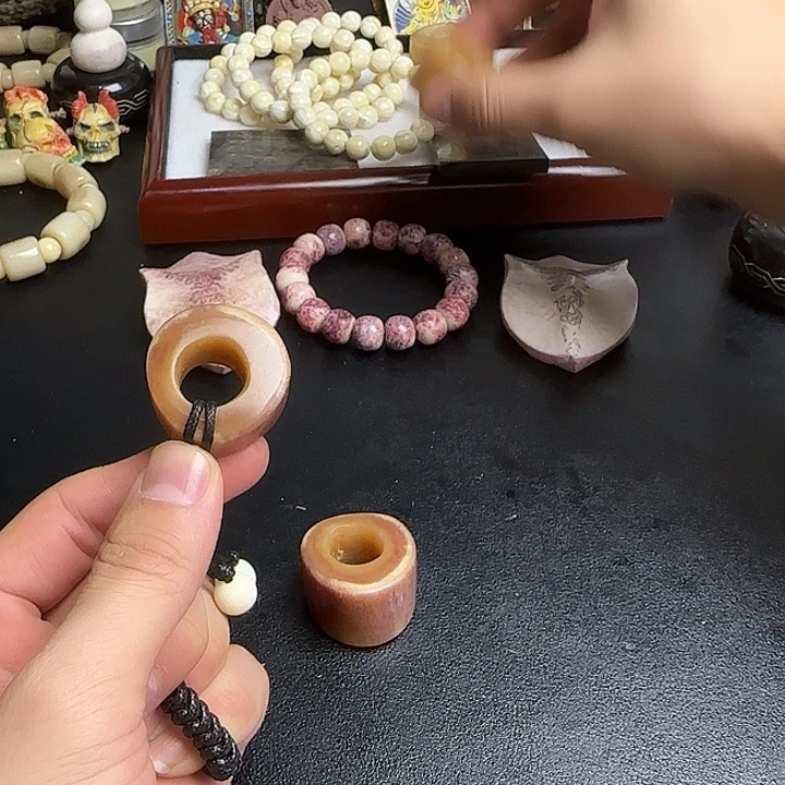 单圈 或108了 一共 一条 随机 发货 介意勿拍