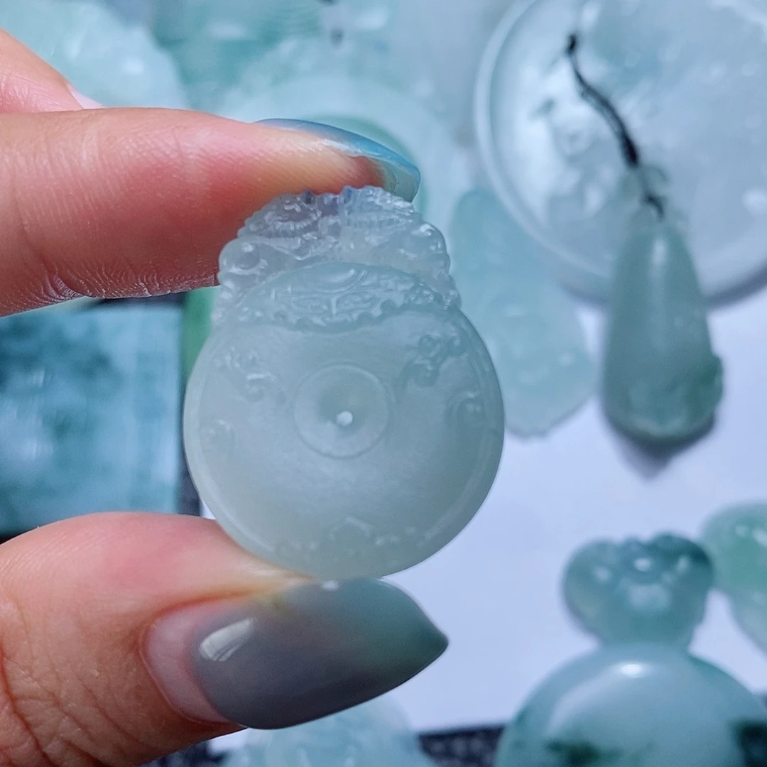定制翡翠未镶嵌毛货付款后确认抛光