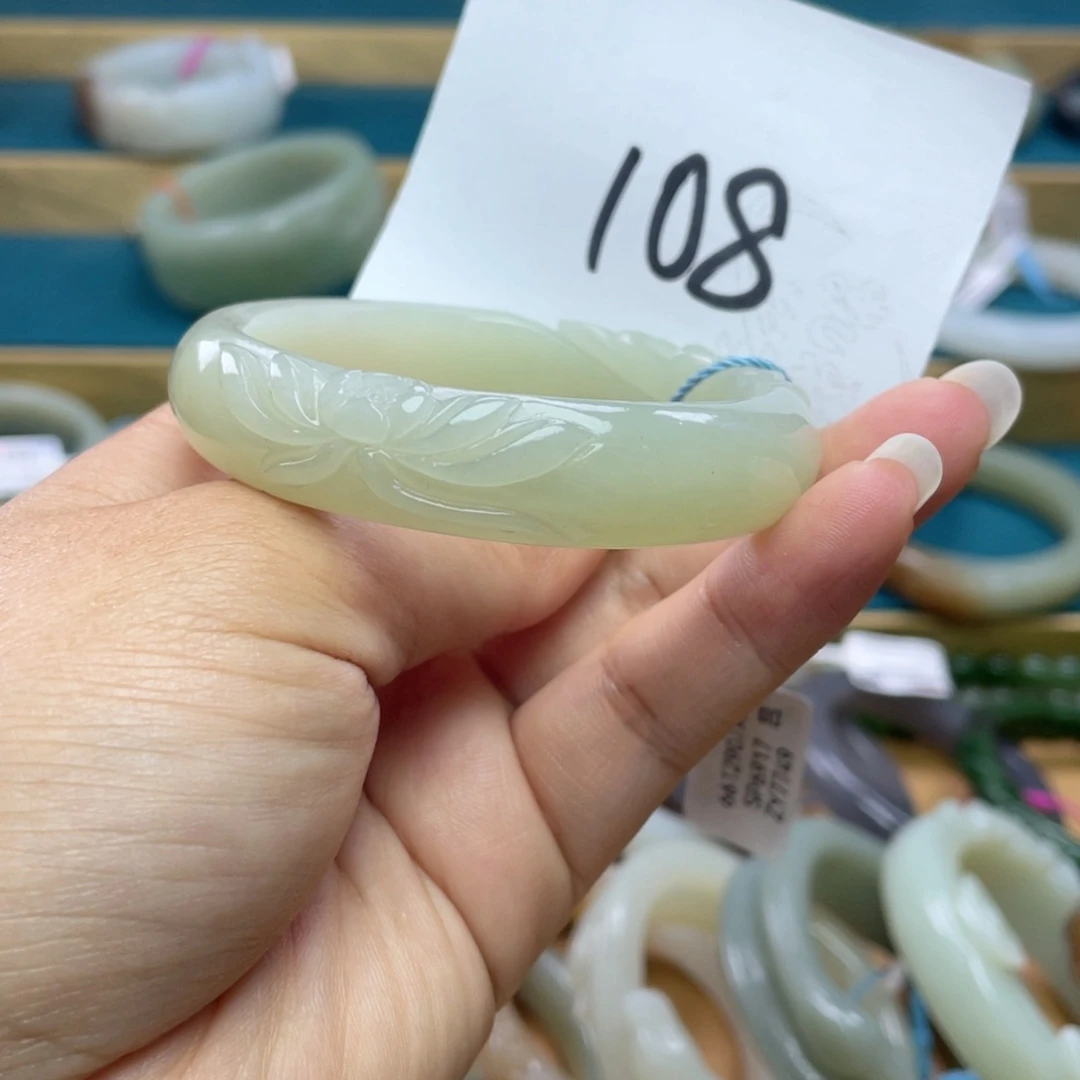 未镶嵌手镯和田玉圈口53