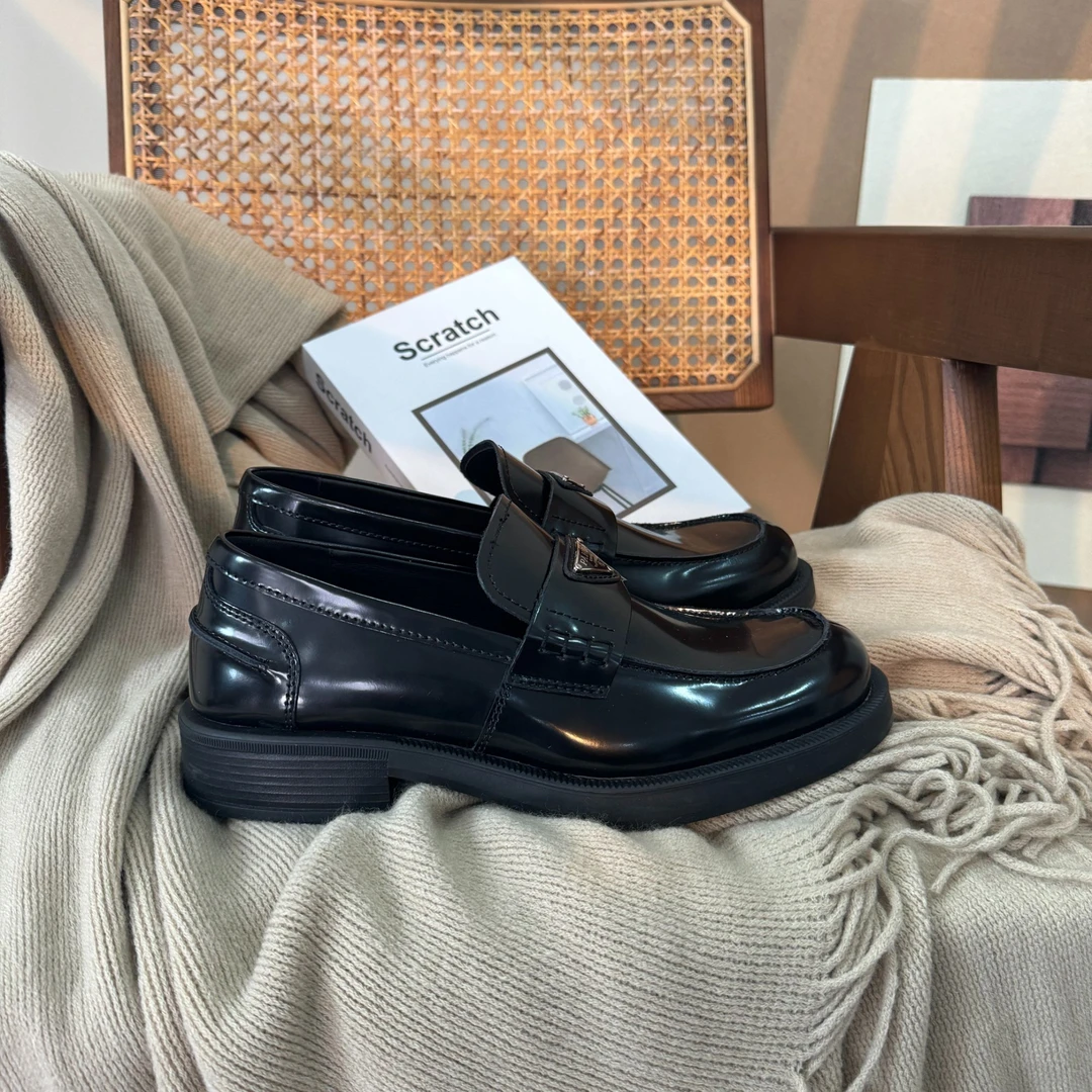 真皮乐福鞋女厚底英伦风百搭时尚小皮鞋 U92