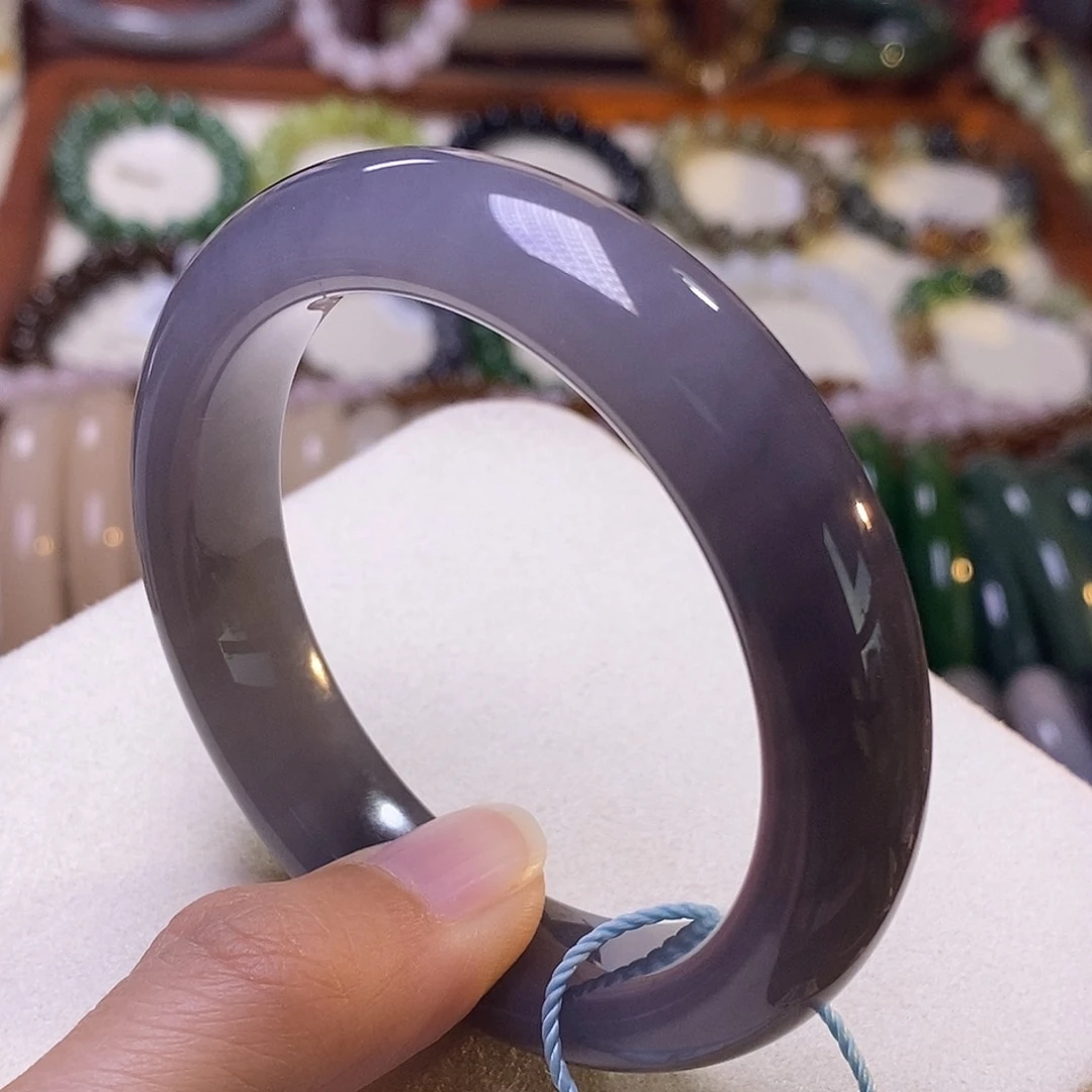 颈饰未镶嵌和田玉毕业级53.6浓烟紫老矿料半山水渐变