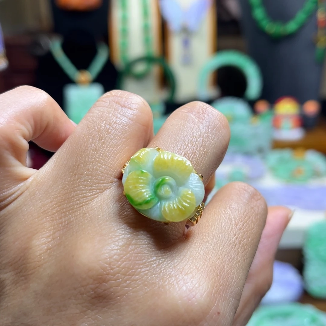 翡翠未镶嵌颈饰天然翡翠