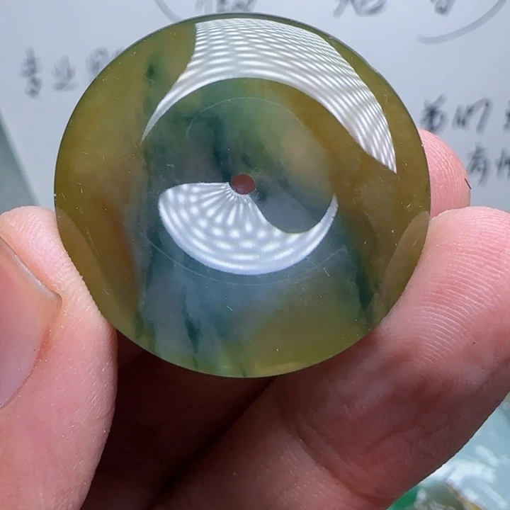 定制翡翠未镶嵌不包工