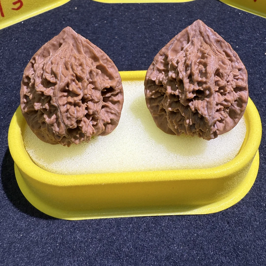 文玩核桃秦岭薄棱官帽精对40尺,全品无修