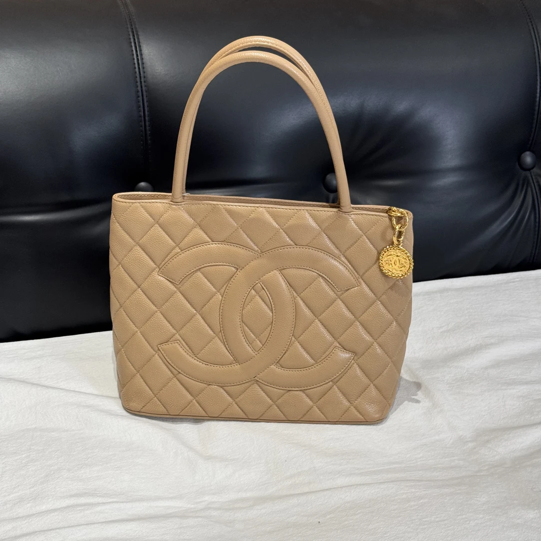 99新 Chanel/香奈儿 壹所奢品Chanel Vintage希尔顿 奶茶色 95新