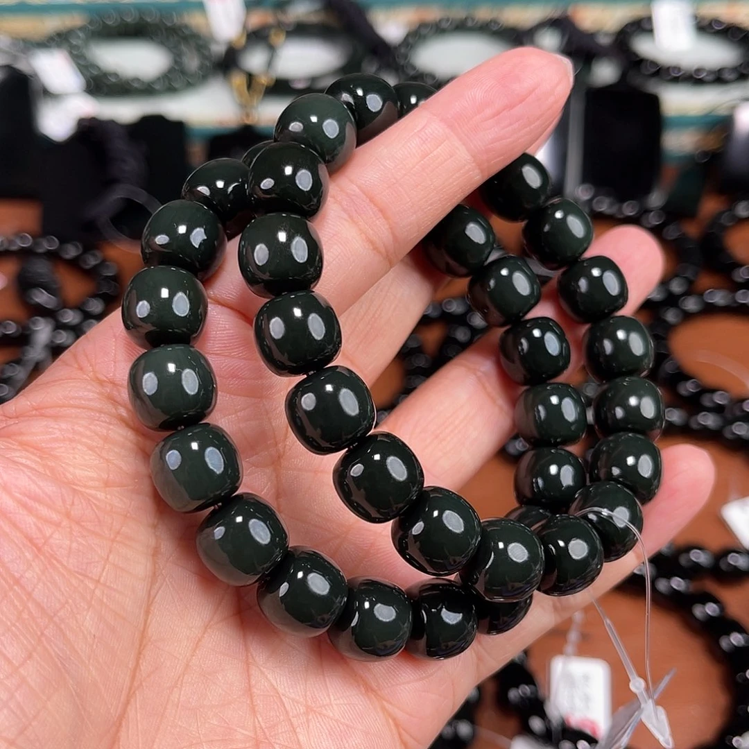 皖***店和田玉未镶嵌手串卡12