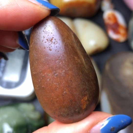 和田玉未镶嵌珠宝奇石