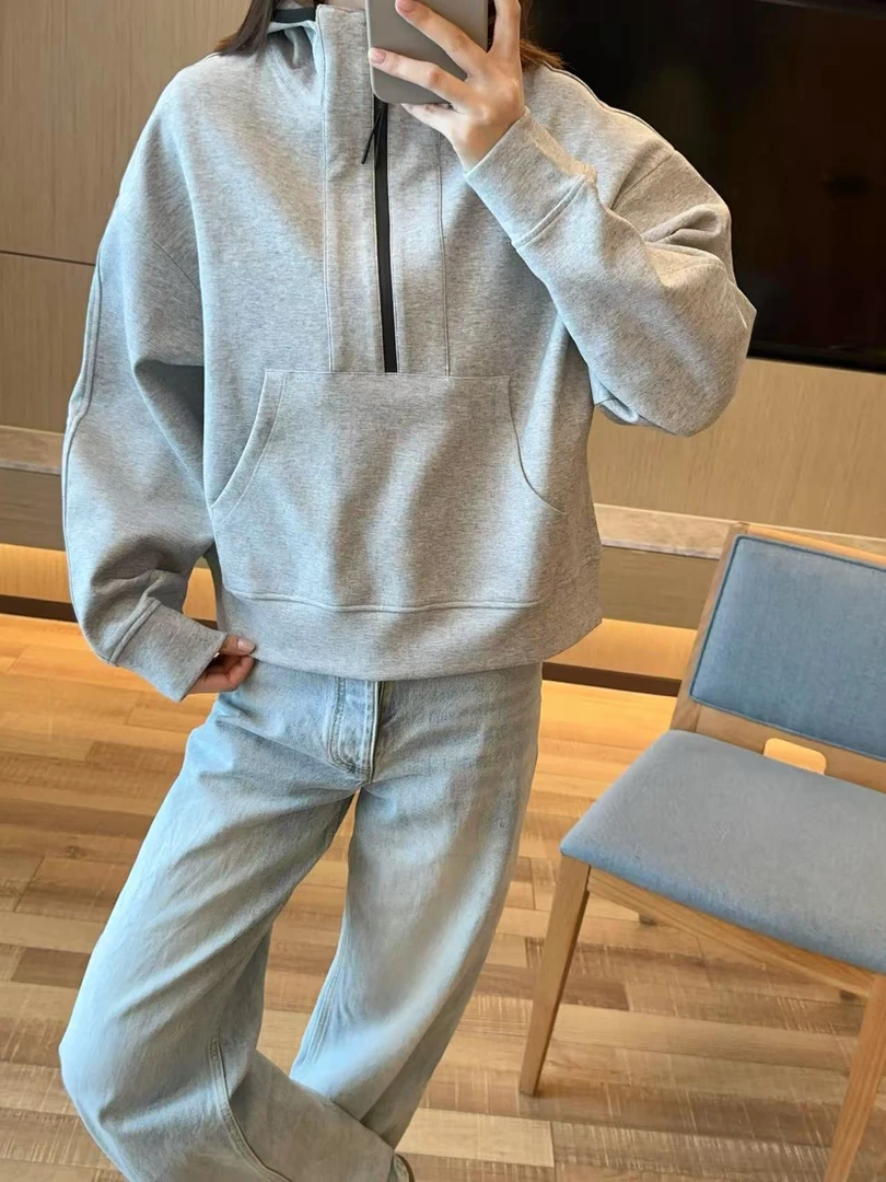 “高阶范儿”立体裁片拼接剪裁半拉链高克重连帽卫衣