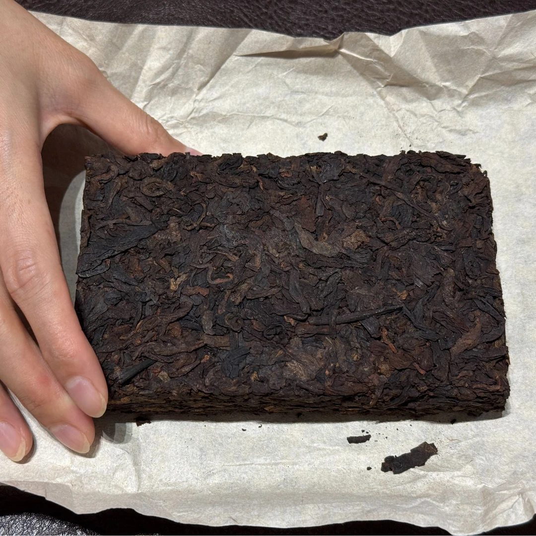 【99成稀罕物】2005年米地古树 普洱茶 熟茶 茶砖 200g
