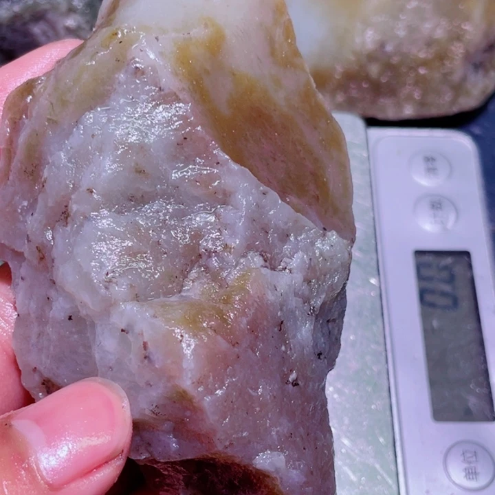 和田玉（糖玉）未镶嵌珠宝半成品