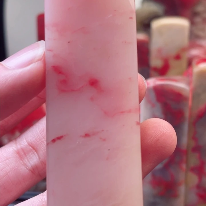 巴林鸡血石劳****律白玉地
