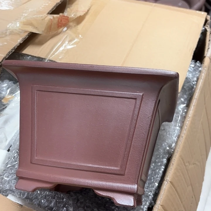 紫砂花盆紫砂的味道很浓