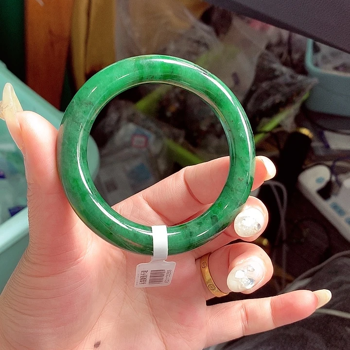 翡翠未镶嵌手镯翡翠手镯