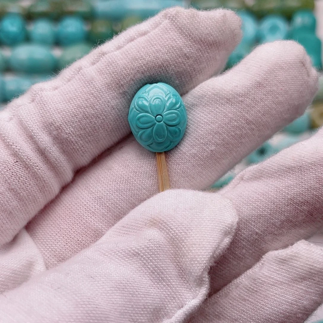 绿松石配饰未镶嵌承*