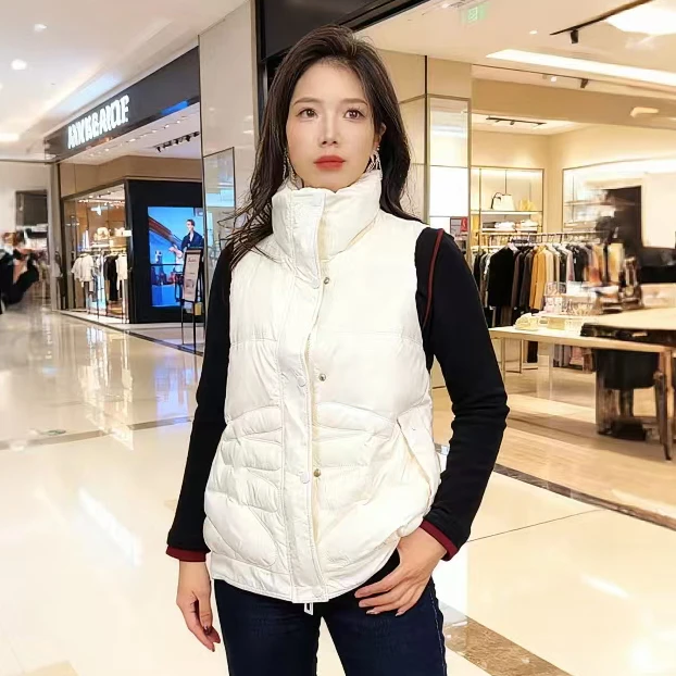 女士立领羽绒马甲秋冬新款宽松气质时尚外套 8311