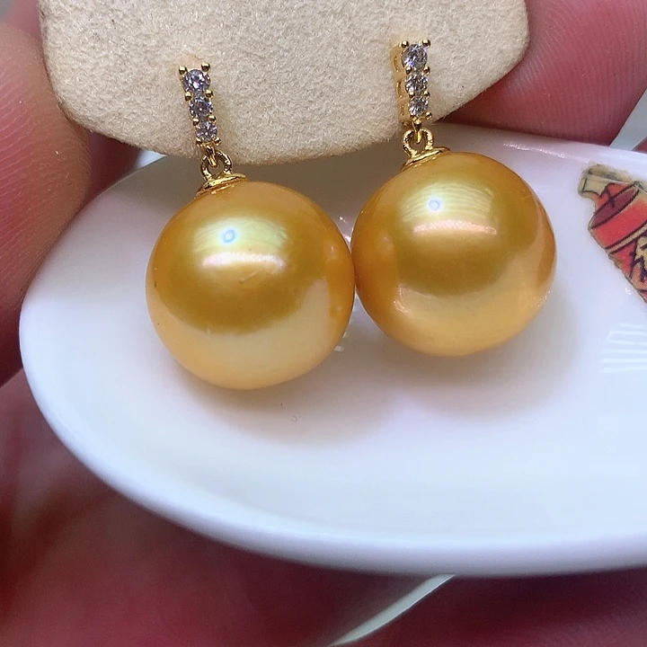 银S925镶嵌耳饰淡水珍珠