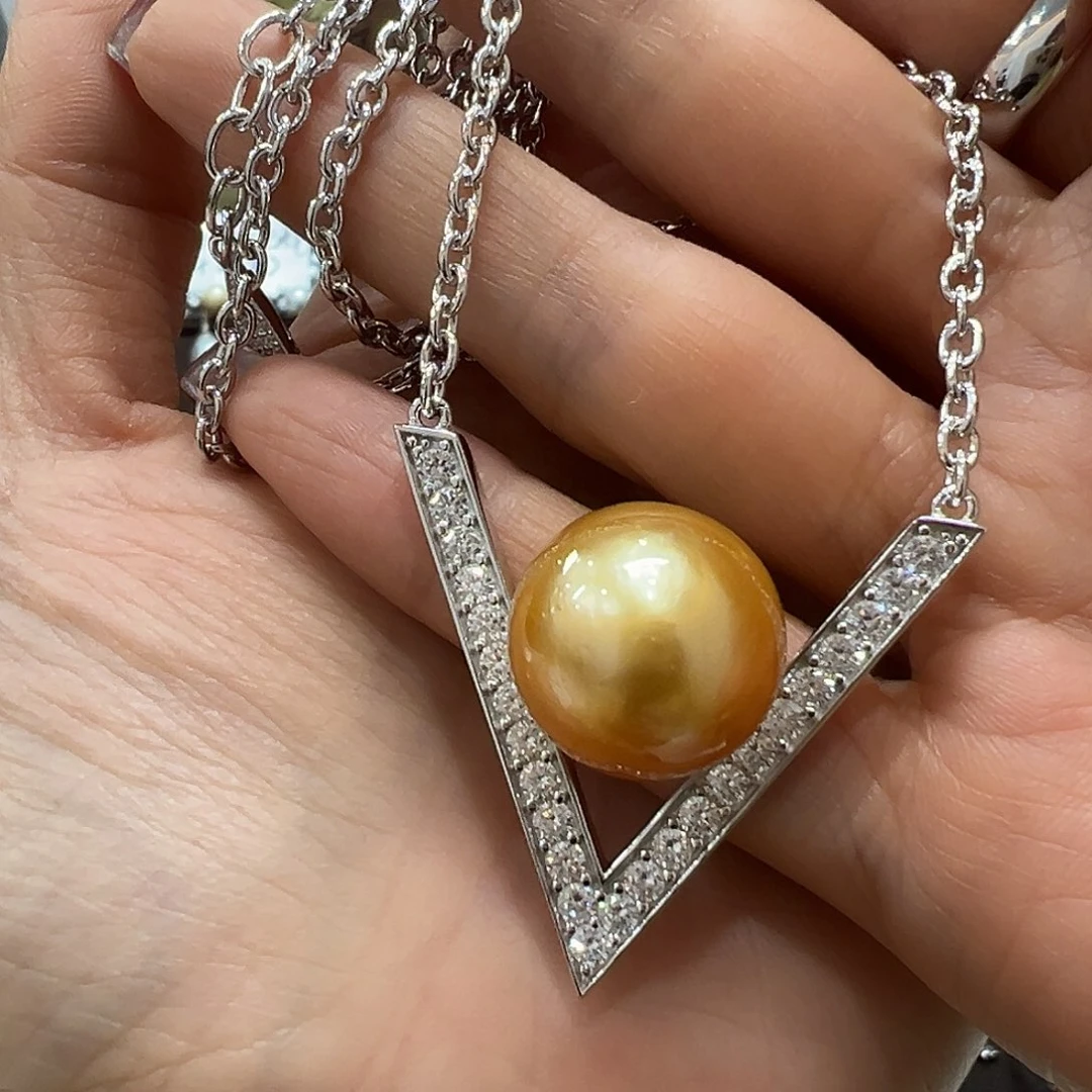 海水珍珠颈饰银S925镶嵌碎*