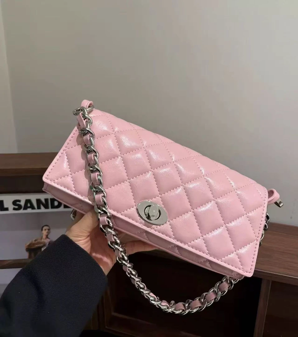 25028 樱花粉2025新款时尚轻奢单肩斜跨手拿包