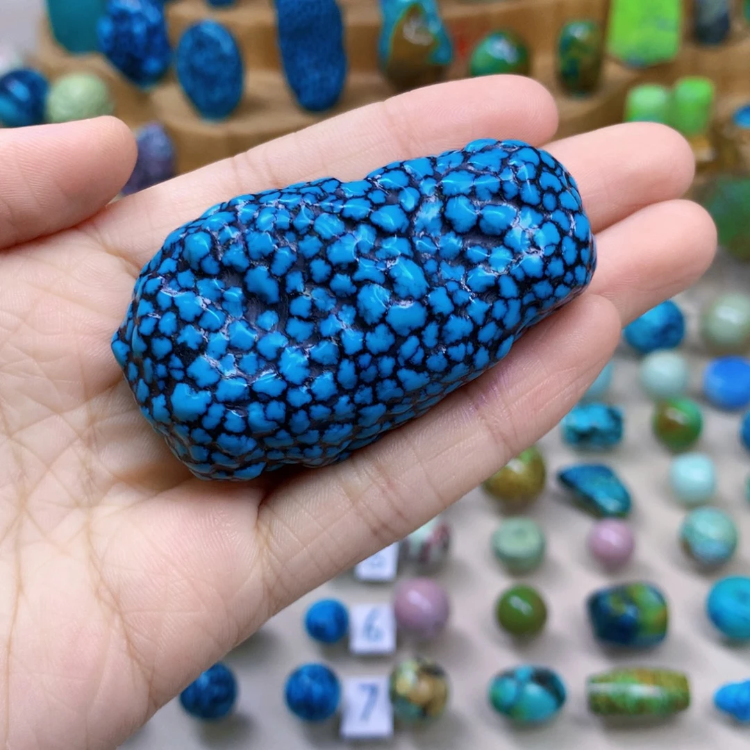 绿松石未镶嵌三彩随行