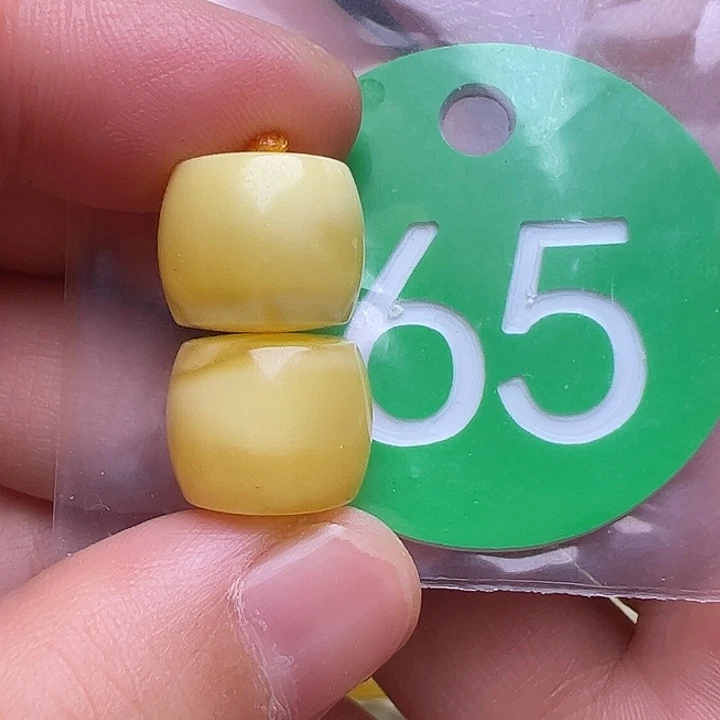 未镶嵌蜜蜡裸石花粉12.6m m