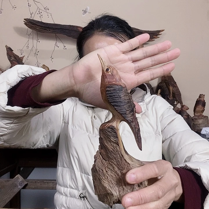 松木老***队摆摆件摆件摆件