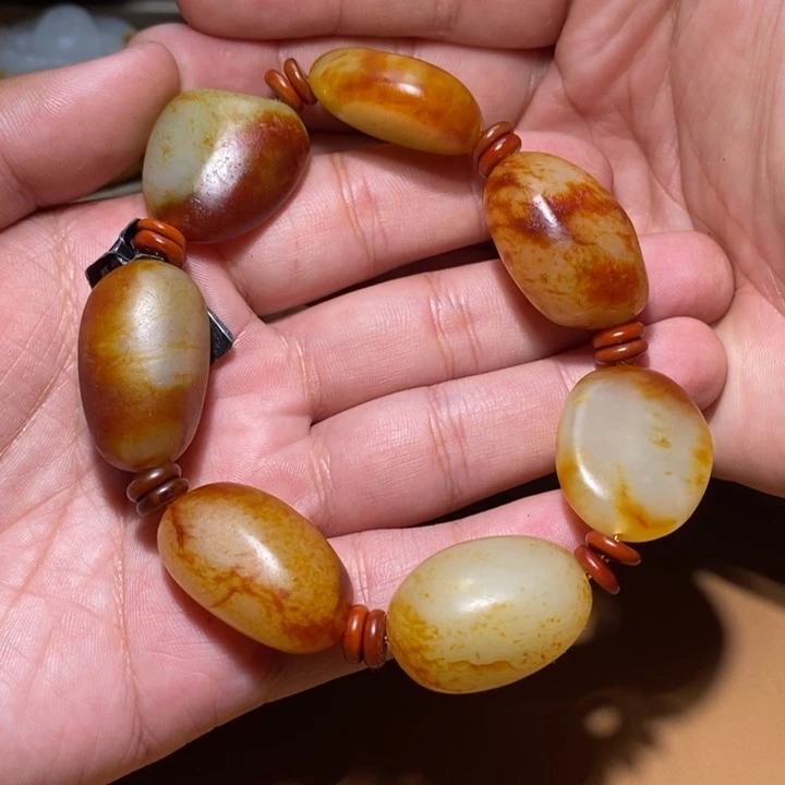 用***9和田玉未镶嵌颈饰