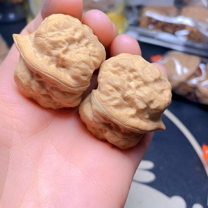 文玩核桃把件古蝉一对