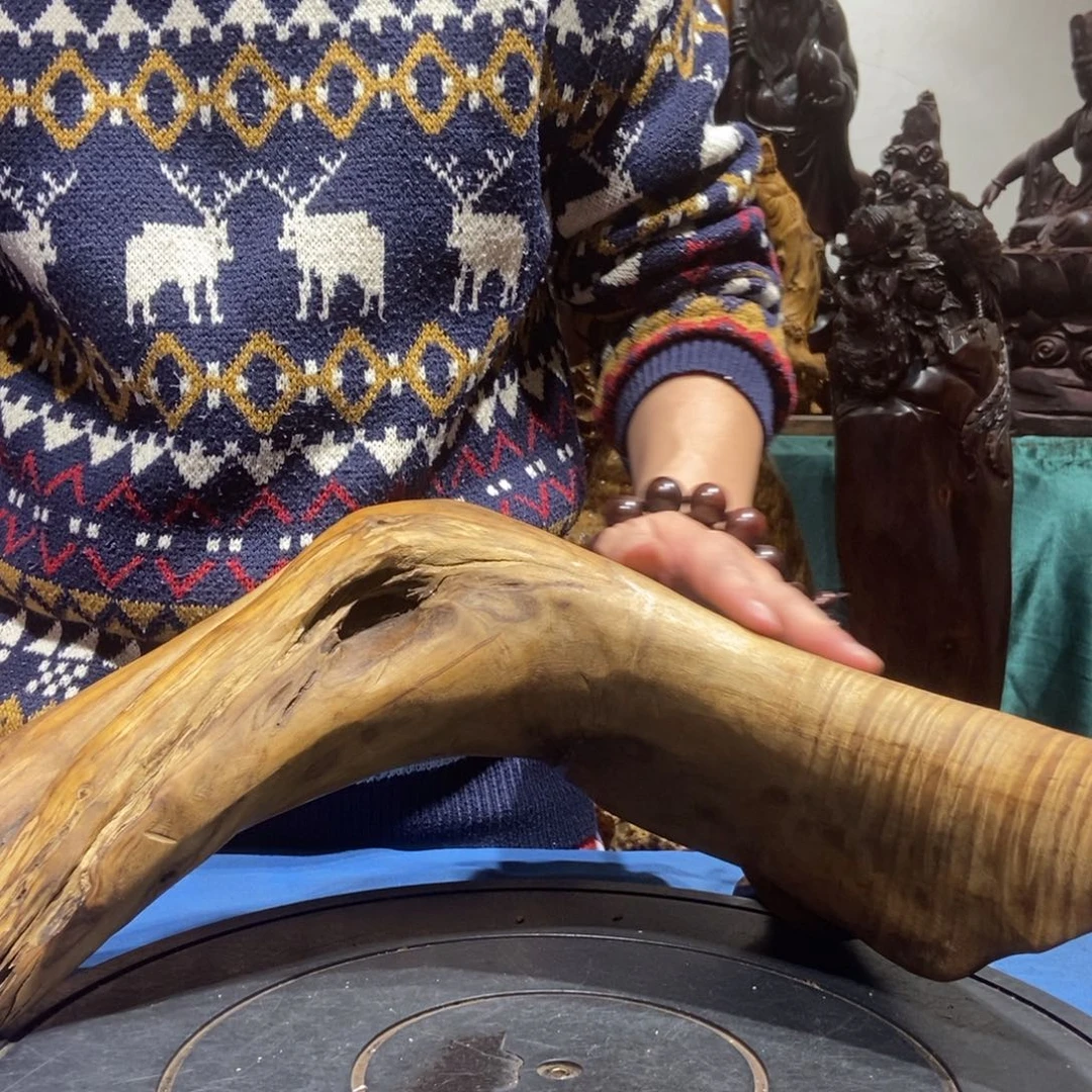 金丝楠云***飘金丝楠木