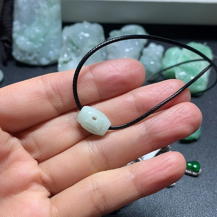 翡翠银S925镶嵌颈饰
