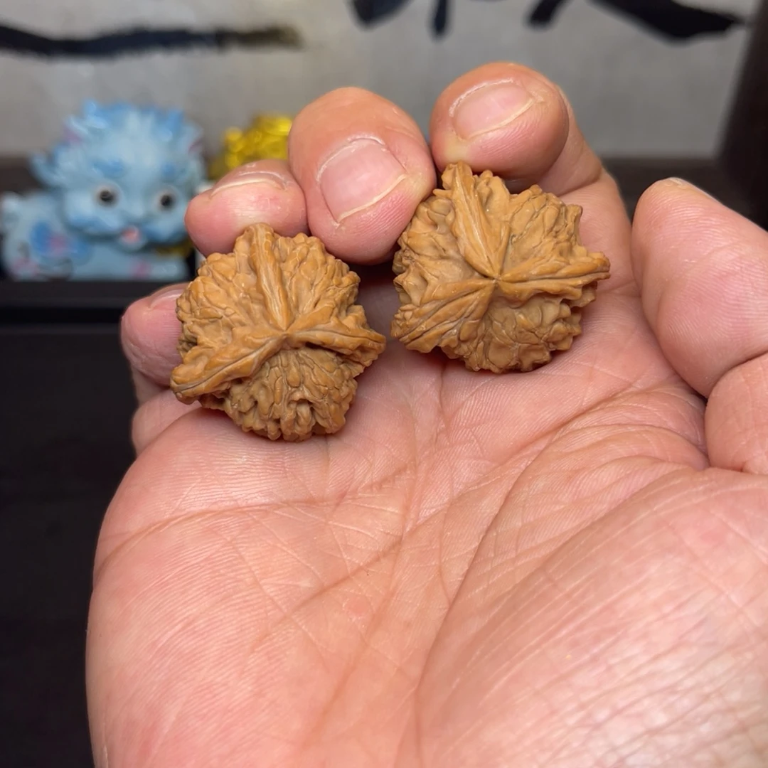 文玩核桃吊坠31全品无修三棱