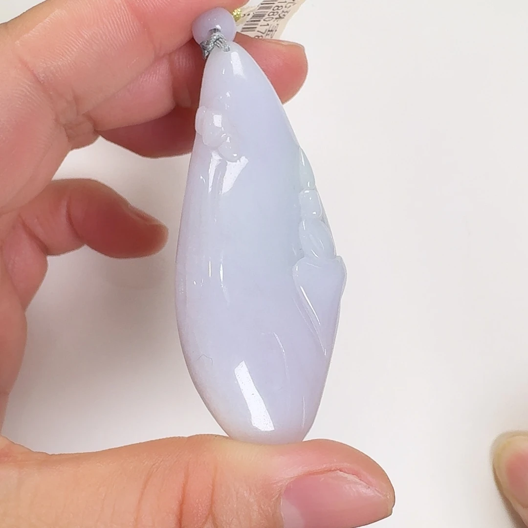 翡翠颈饰未镶嵌悟道