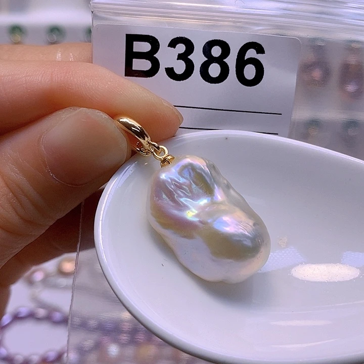 颈饰未镶嵌淡水珍珠