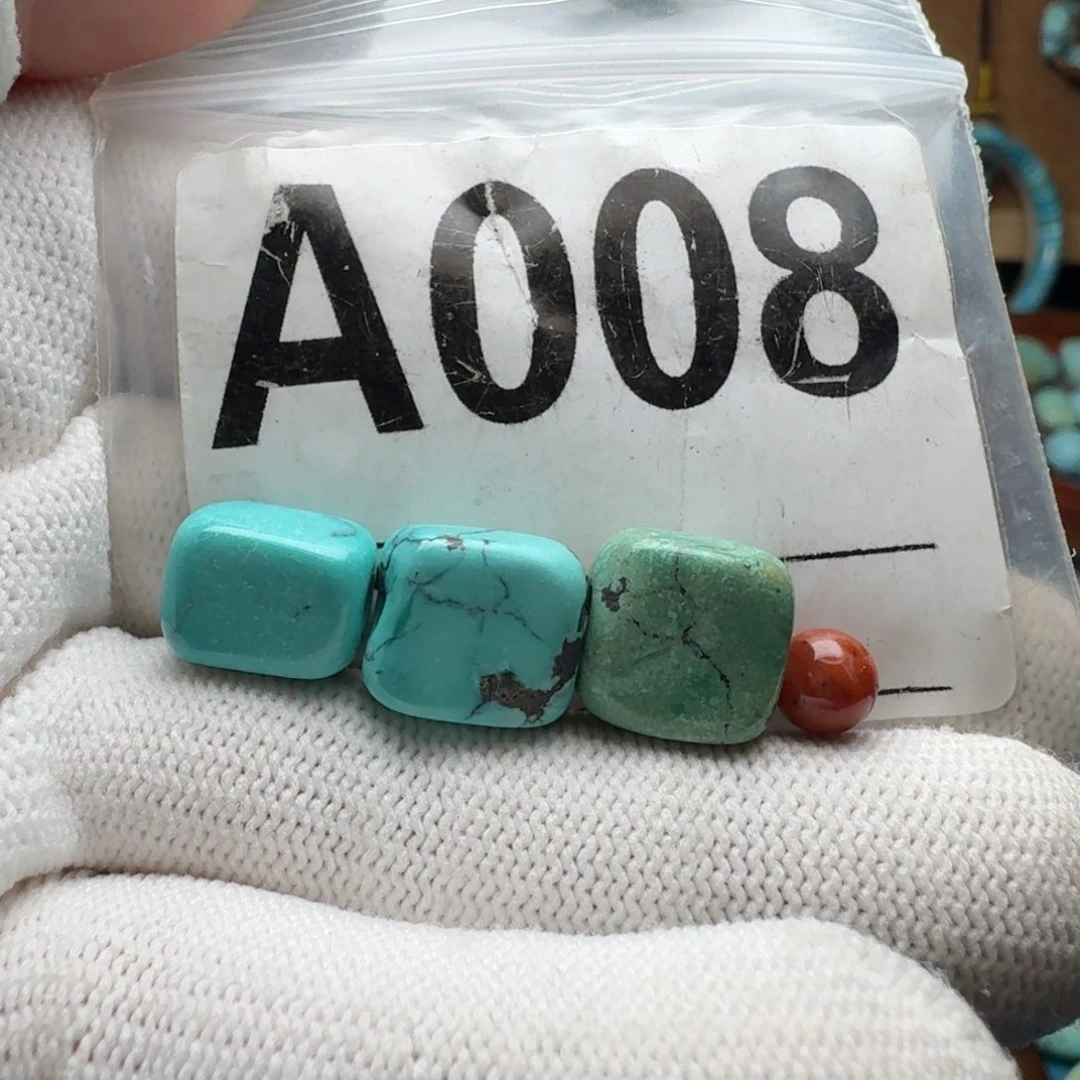 南红玛瑙未镶嵌珠宝奇石